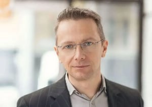 Porträt von Georg Kieser (Head of SEO) im SE Büro Hamburg